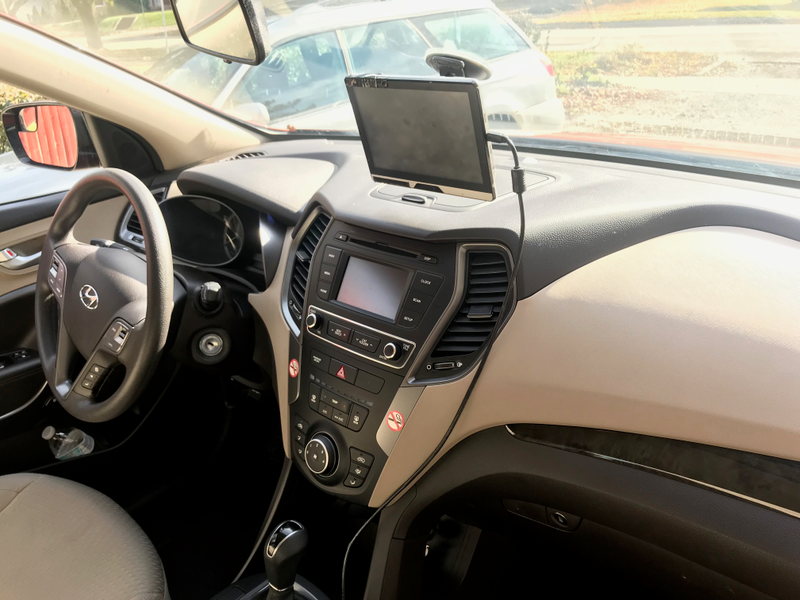 As you can see from my large trucker GPS, this Santa Fe didn’t come equipped with factory NAV.